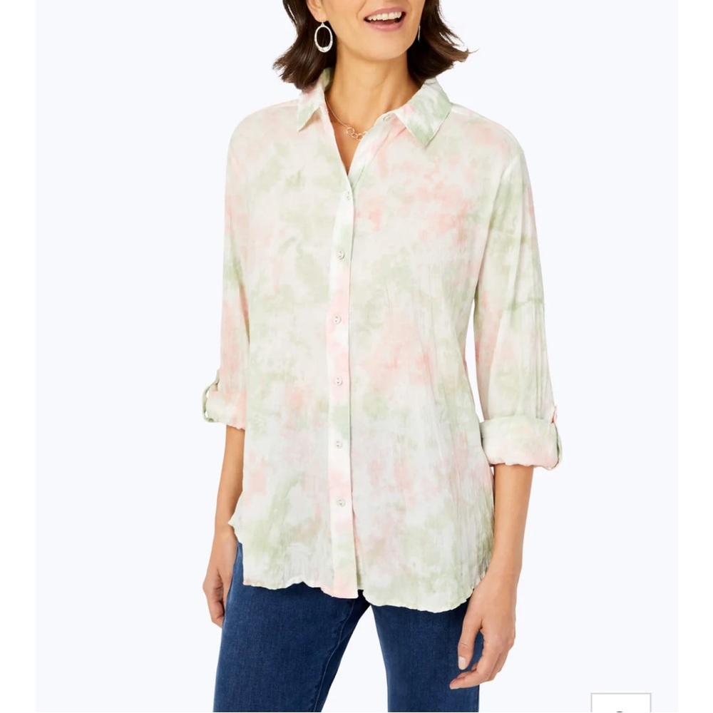 Foxcroft Women’s Zoey Rose Blossom Tie Dye Shirt